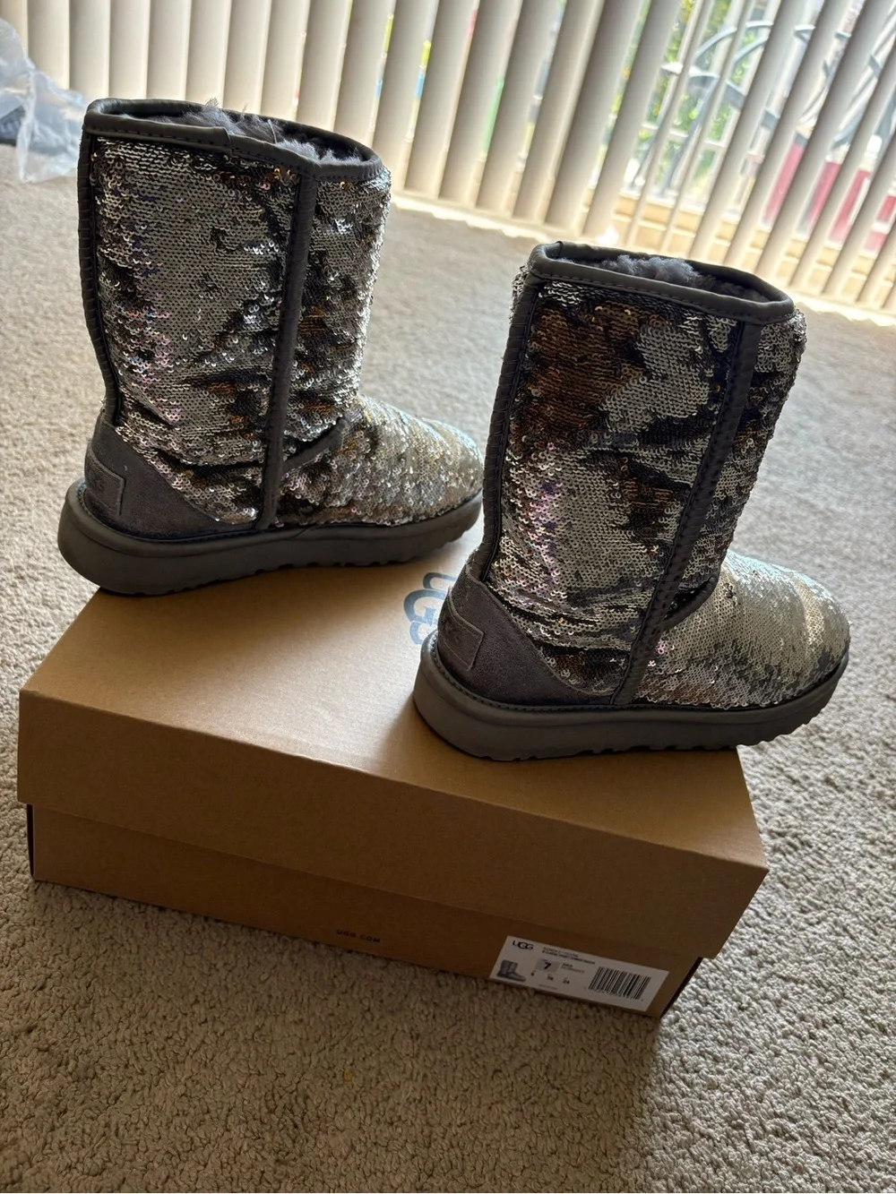 UGG Classic Short Cosmos Sequin Boots - Silver/Gold